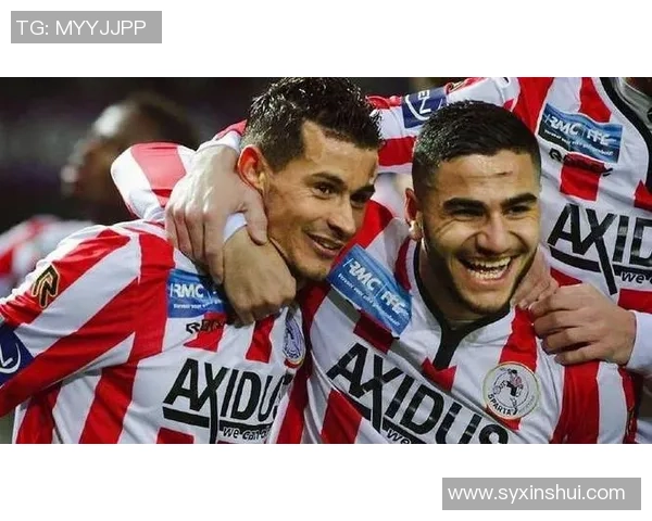 前进之鹰与鹿特丹的激烈对决揭示足球战术与团队精神的完美结合